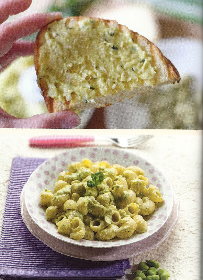 Bimbe e bimbi, a tavola!