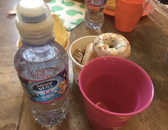 bottiglietta d'acqua