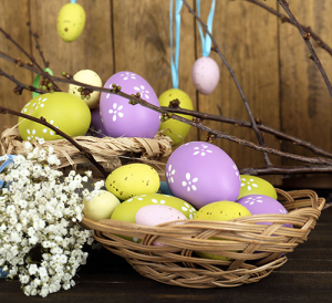 Come organizzare una caccia alle uova in casa